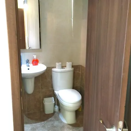 Bugibba Square Vendégház *